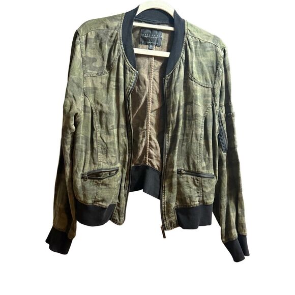Sanctuary Camouflage Bomber Jacket in Mother Nature Camo Linen blend Anthropolog - Picture 4 of 10